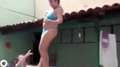 Bikini FAIL
